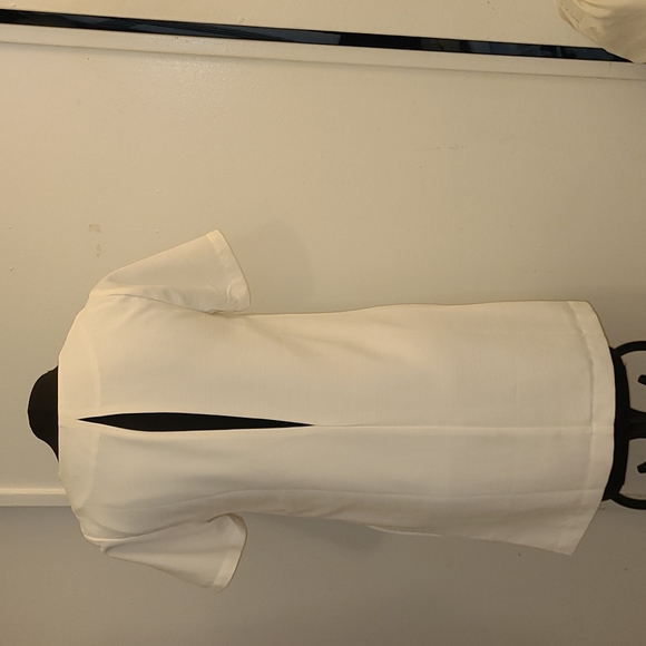 tunic - Picture 3 of 4